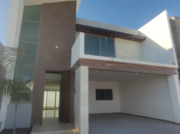 Casa en venta en Los Viñedos, Torreón — foto 3 de 46