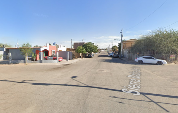Casa en venta en Residencias, Mexicali — foto 3 de 5