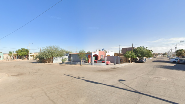 Casa en venta en Residencias, Mexicali — foto 2 de 5