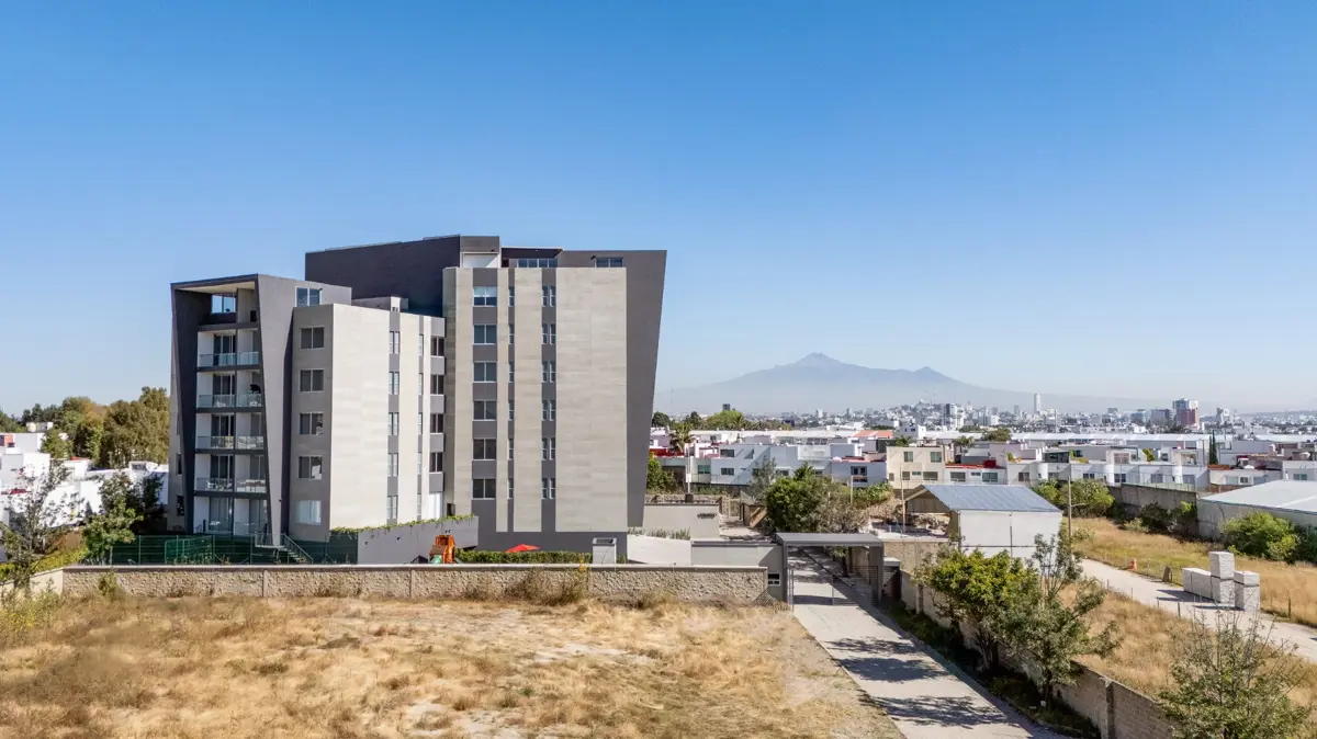 Departamento en venta en San Bernardino Tlaxcalancingo, San Andrés Cholula — foto 1 de 42