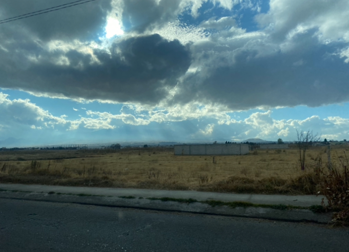 Terreno en venta en San Miguel Totocuitlapilco, Metepec — foto 1 de 2