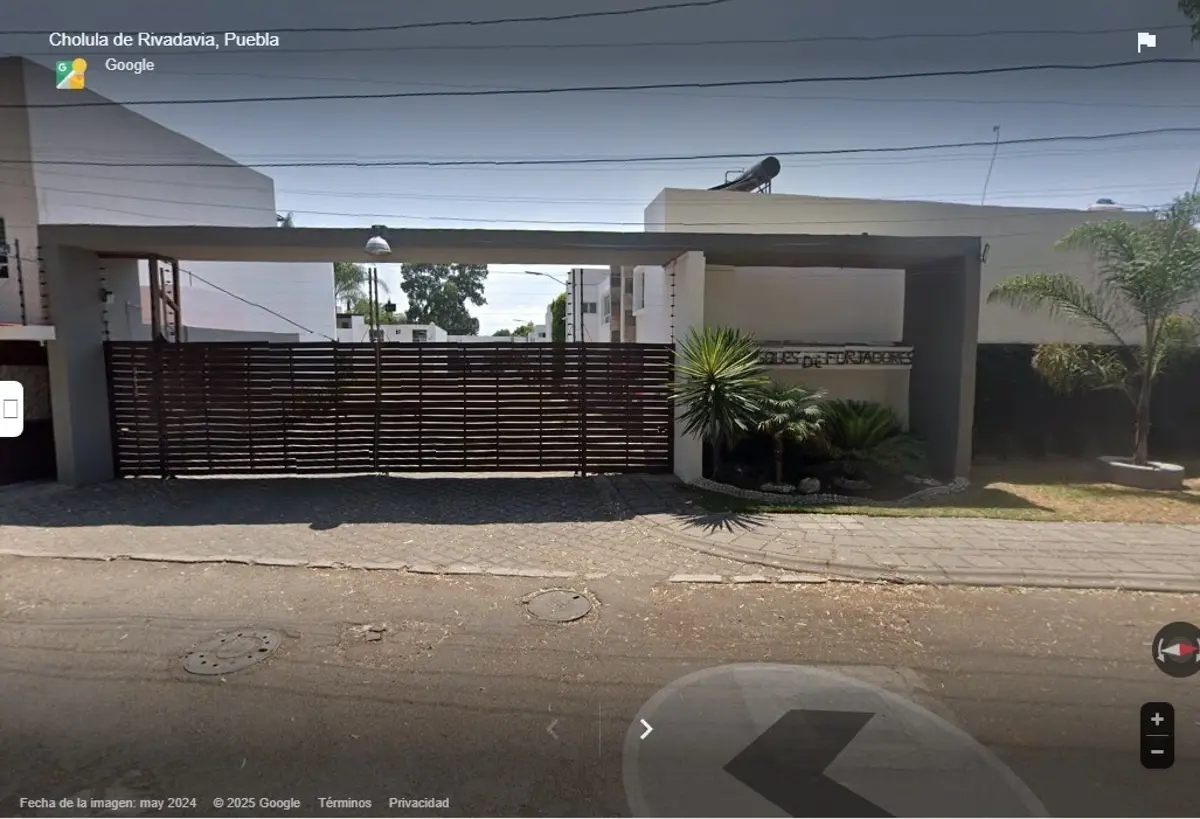 Casa en venta en Bosques de Forjadores, San Pedro Cholula — foto 1 de 29