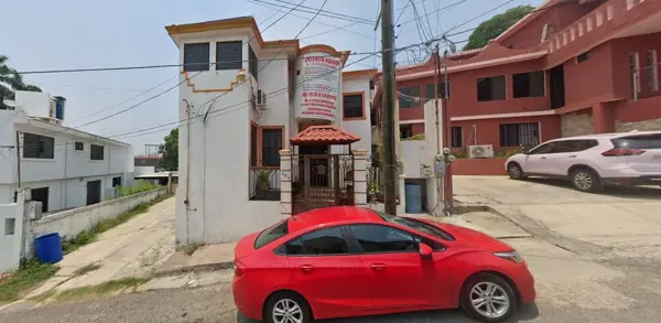 Casa en venta en Lomas de Rosales, Tampico — foto 3 de 10