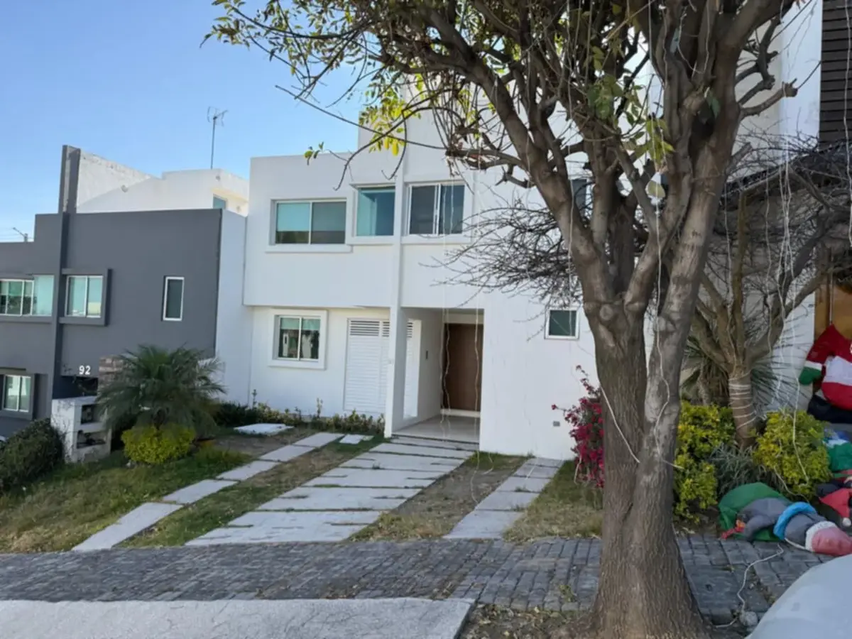 Casa en renta en Lomas de Angelópolis, San Andrés Cholula — foto 1 de 21