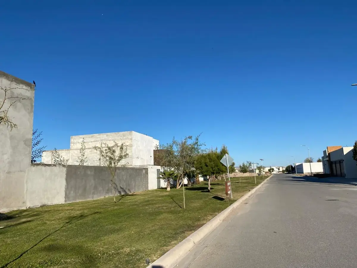 Terreno en venta en Hacienda del Rosario, Torreón — foto 1 de 11