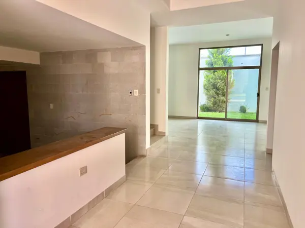 Casa en venta en Rincón las Trojes, Torreón — foto 2 de 33