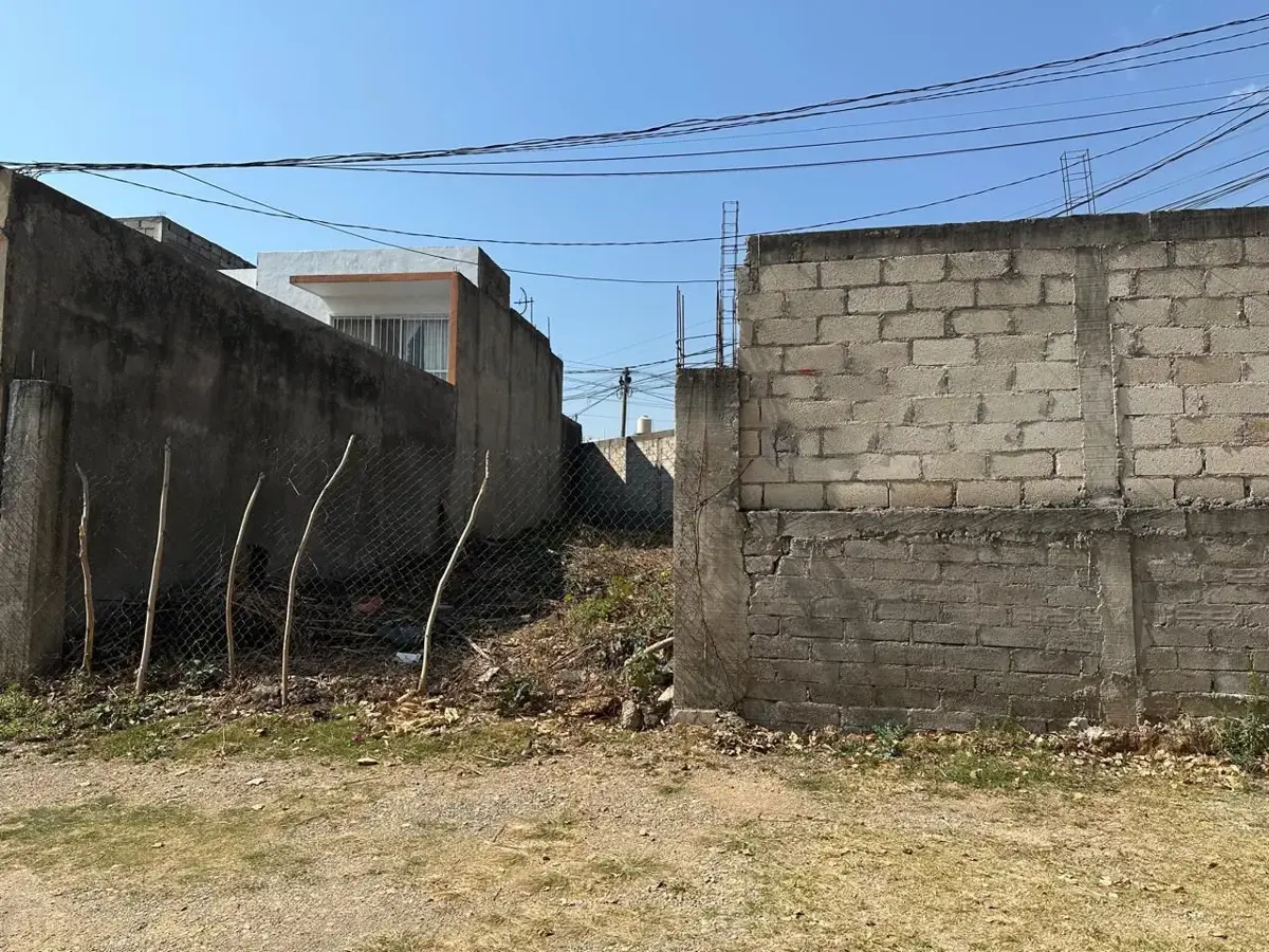 Terreno en venta en Santa Maria Ahuacatitlan, Cuernavaca — foto 1 de 6