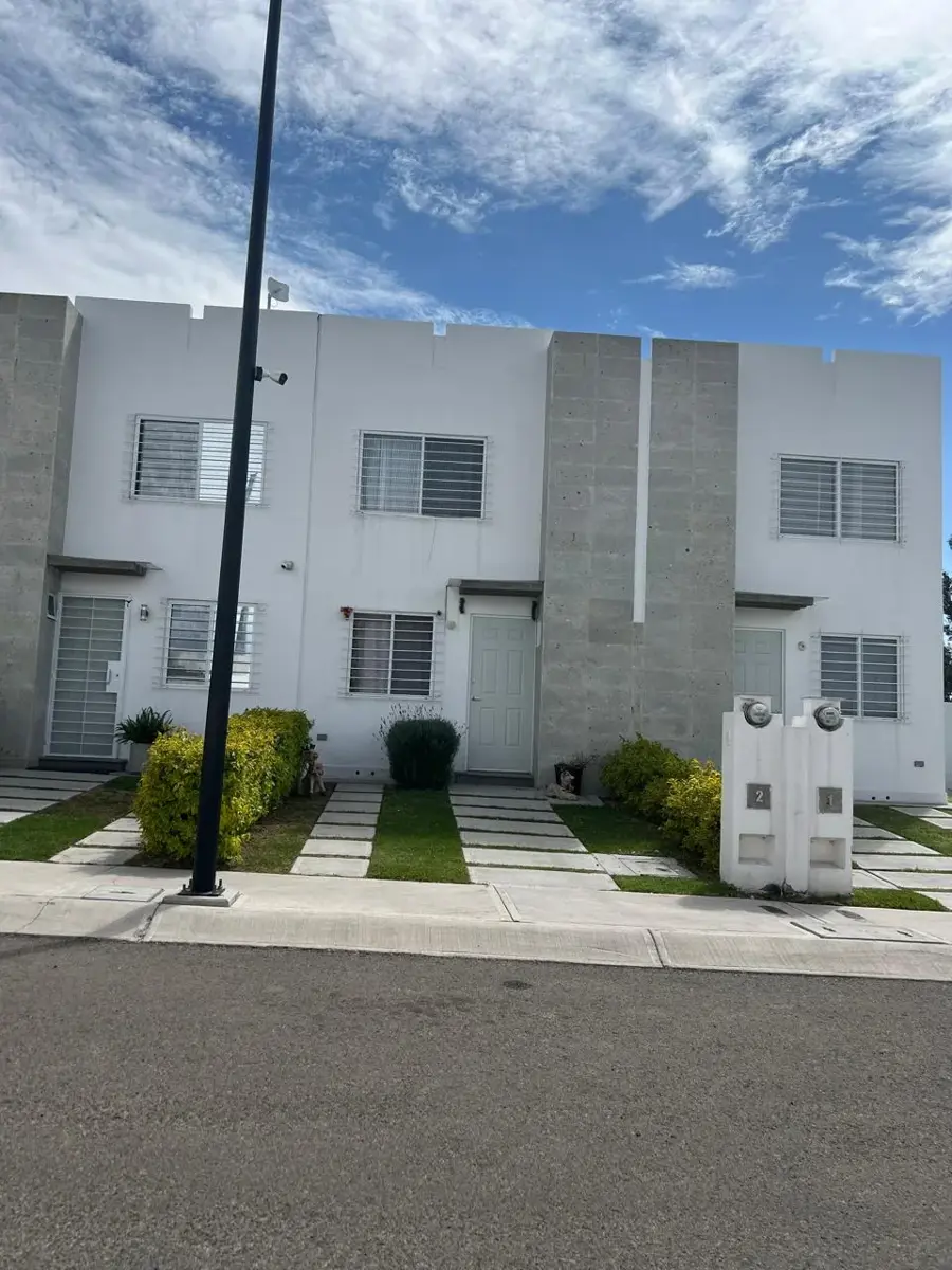 Casa en venta en Los Encinos, El Marqués — foto 1 de 13