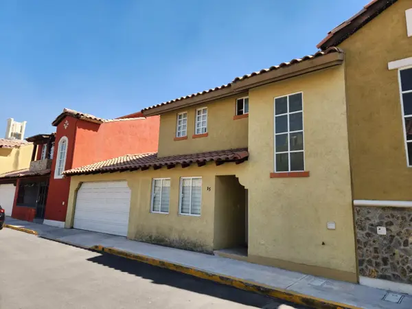 Casa en venta en Real Vizcaya, Tecámac — foto 3 de 24