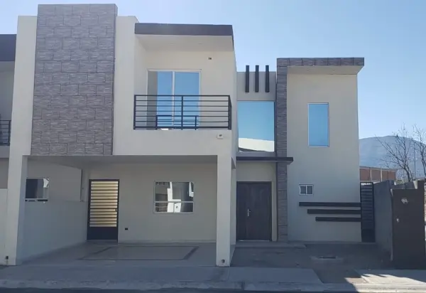 Casa en venta en Hacienda Real, Saltillo — foto 2 de 35