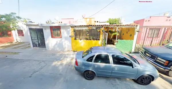 Casa en venta en Hacienda Santa Fe, Tlajomulco de Zúñiga — foto 2 de 7
