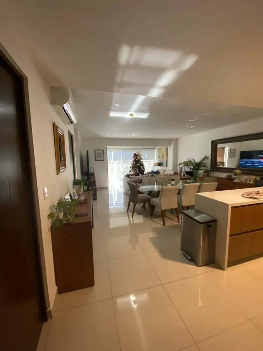 Departamento en renta en Villas la Rioja, Monterrey — foto 1 de 23