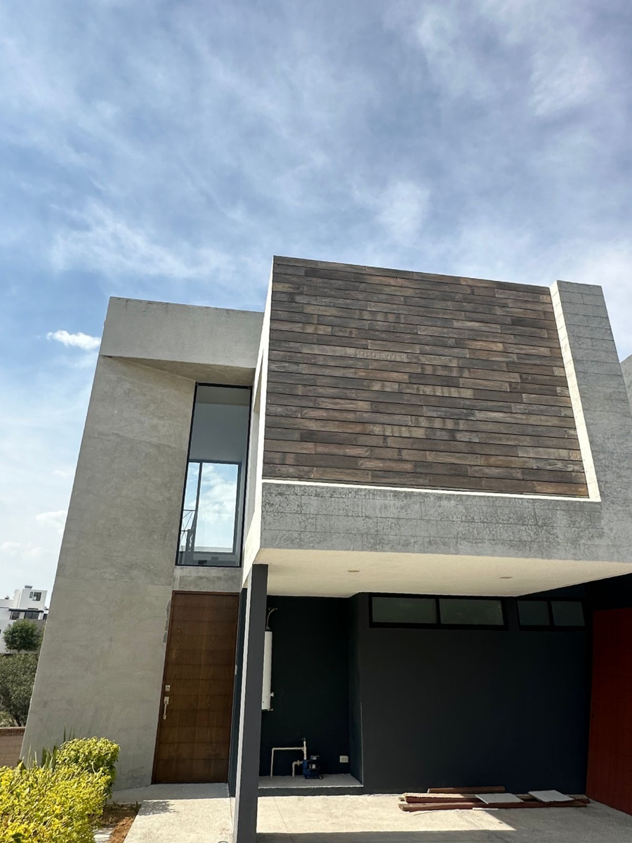 Casa en venta en Lomas de Angelópolis, San Andrés Cholula — foto 1 de 15