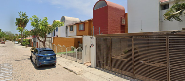 Casa en venta en Delfines, Puerto Vallarta — foto 3 de 11