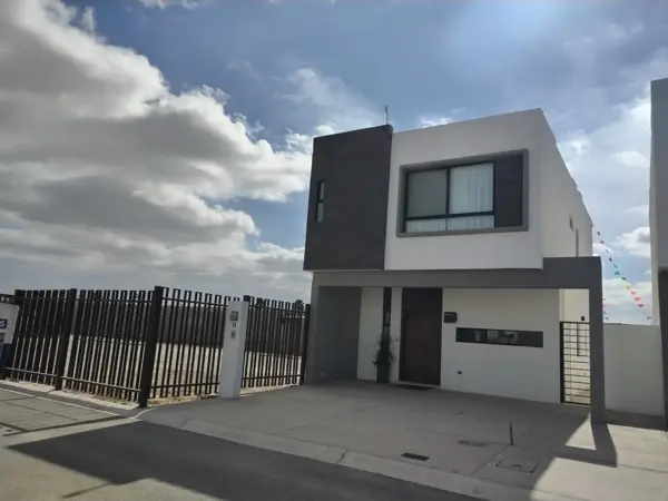 Casa en venta en Las Lomas, Torreón — foto 2 de 31