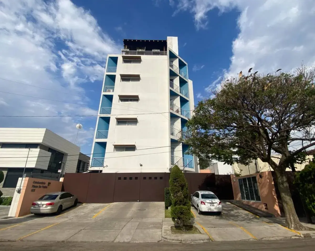Departamento en venta en Ladron de Guevara, Guadalajara — foto 1 de 24