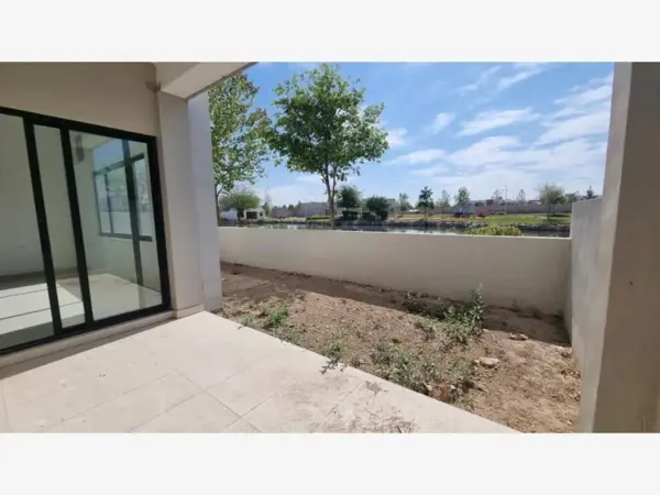 Casa en venta en Altozano la Nueva Laguna, Gómez Palacio — foto 2 de 14