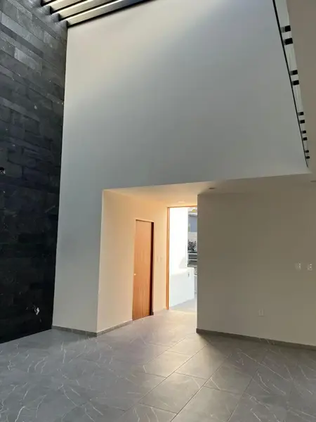 Casa en venta en Montaña Monarca I, Morelia — foto 3 de 12