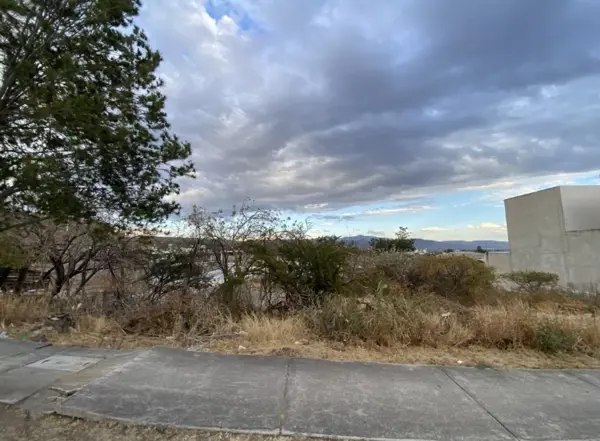 Terreno en venta en Porta Fontana, León — foto 3 de 5