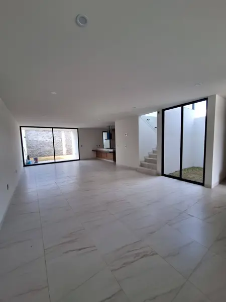 Casa en venta en Bosques de Breda, León — foto 2 de 21