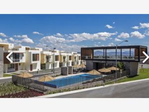 Casa en Renta en Cumbres de Juriquilla, Querétaro - Ubicación Ideal y Comodidad Casa en Renta en Cumbres de Juriquilla, Querétaro - Ubicación Ideal y Comodidad