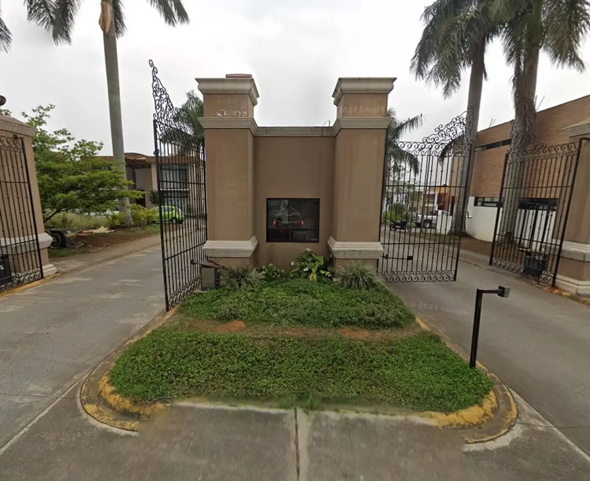 Casa en venta en Residencial la Llave, Fortín — foto 1 de 2