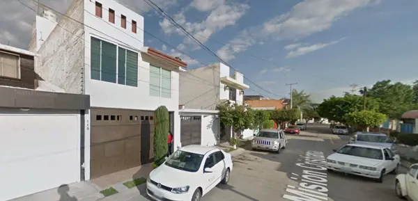 Casa en venta en Mision de San Jose, León — foto 3 de 12