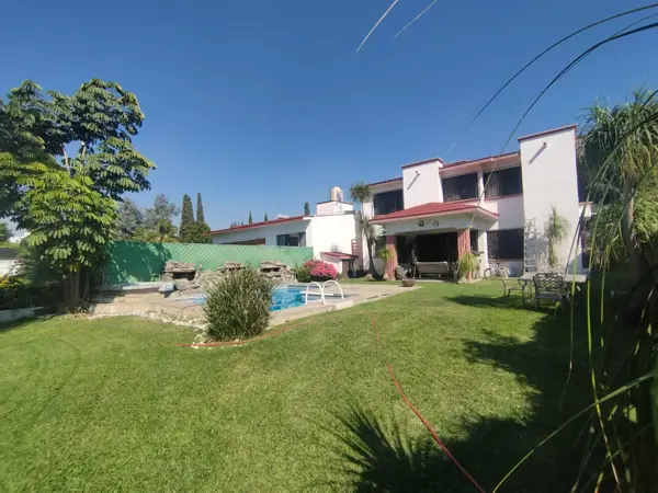 Casa en venta en Lomas de Cocoyoc, Atlatlahucan — foto 2 de 14