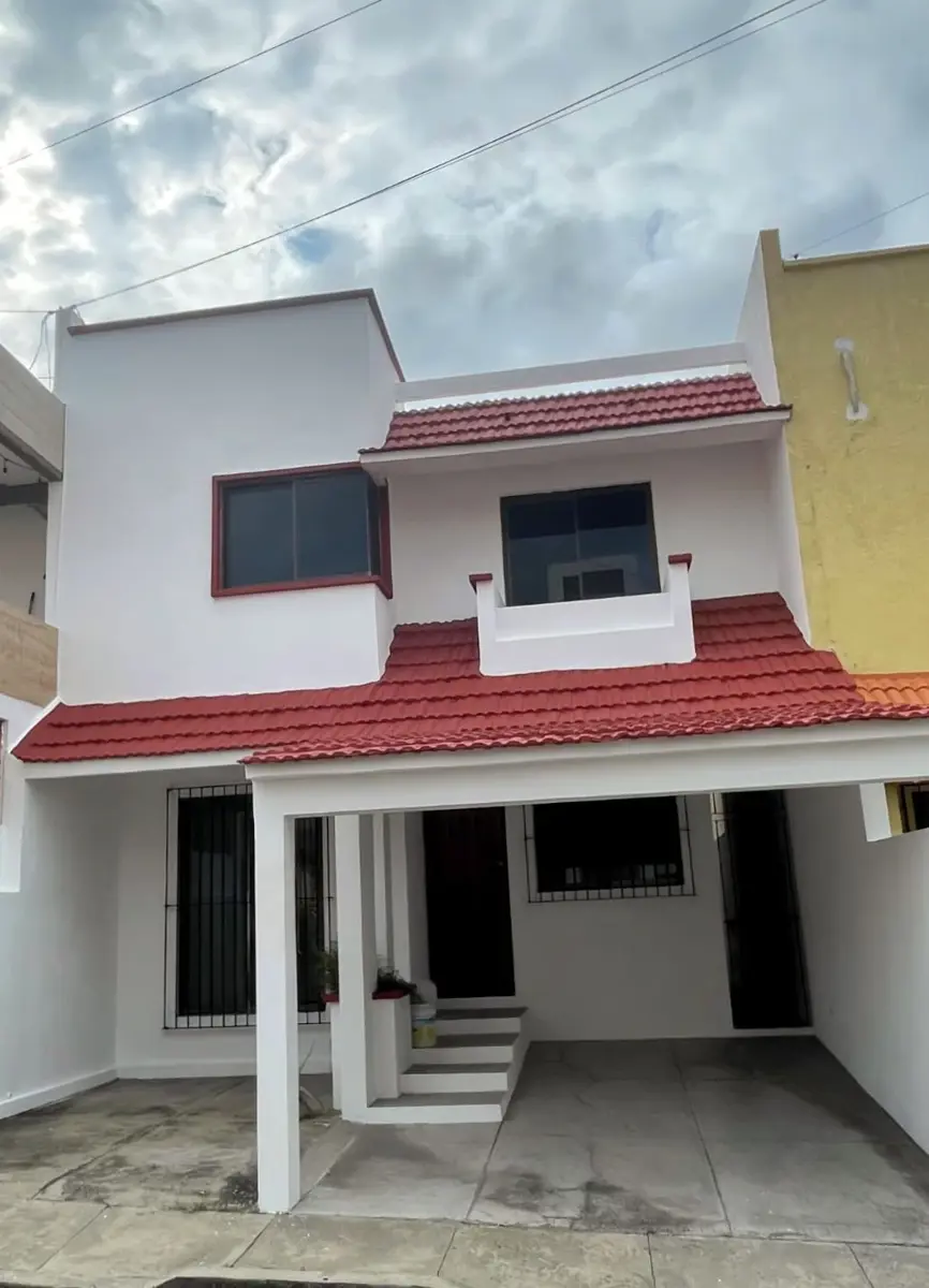Casa en renta en Joyas de Mocambo (Granjas los Pinos), Boca del Río — foto 1 de 12
