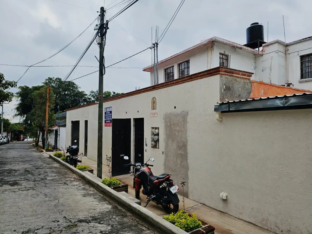 Consultorio en renta en Miraval, Cuernavaca — foto 1 de 8