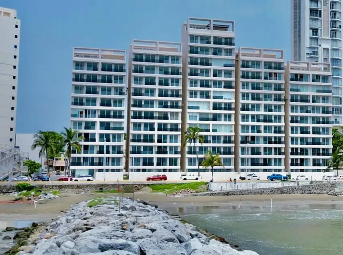 Departamento en renta en Playa de Oro Mocambo, Boca del Río — foto 1 de 19