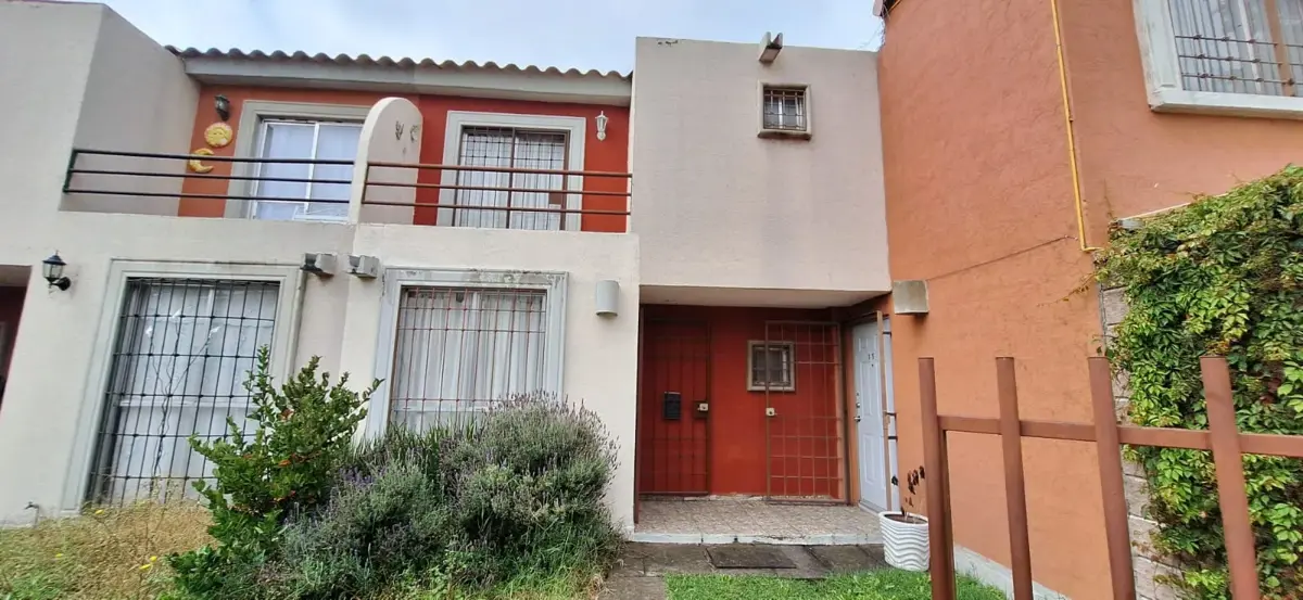 Casa en venta en Hacienda del Bosque, Tecámac — foto 1 de 12