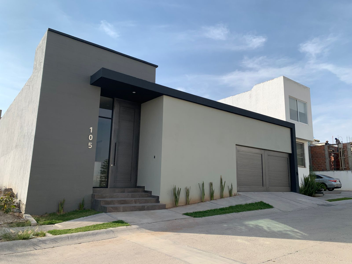 Casa en venta en Cañada del Refugio, León — foto 1 de 16