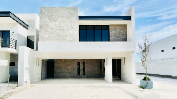 Casa en venta en El Cardenchal, Torreón — foto 2 de 30