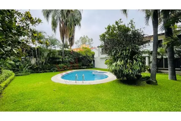 Casa en venta en Bosques de Palmira, Cuernavaca — foto 3 de 66