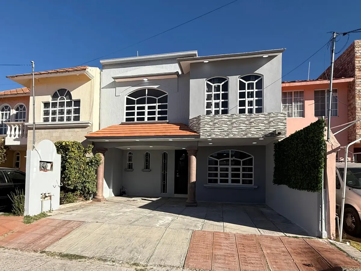 Casa en venta en Real de Medinas, Pachuca de Soto — foto 1 de 21