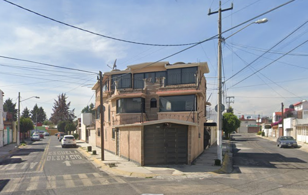 Casa en venta en Unidad Victoria, Toluca — foto 3 de 5