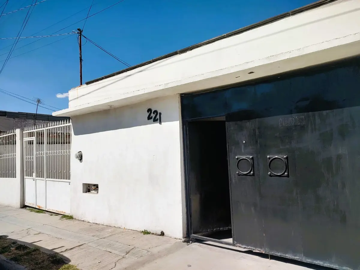 Casa en venta en Bosques de Banthi, San Juan del Río — foto 1 de 15