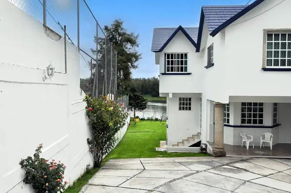 Casa en venta en Bosques del Lago, Cuautitlán Izcalli — foto 3 de 50