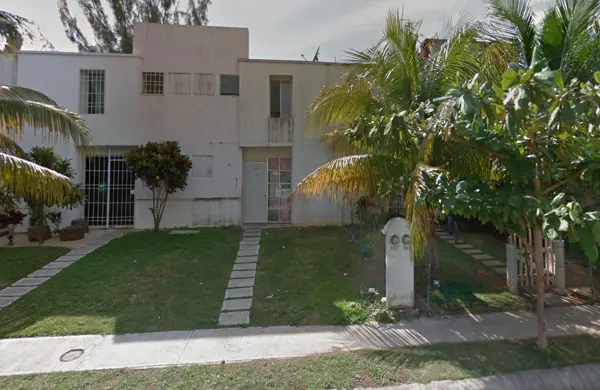 Casa en venta en La Guadalupana, Solidaridad — foto 2 de 4
