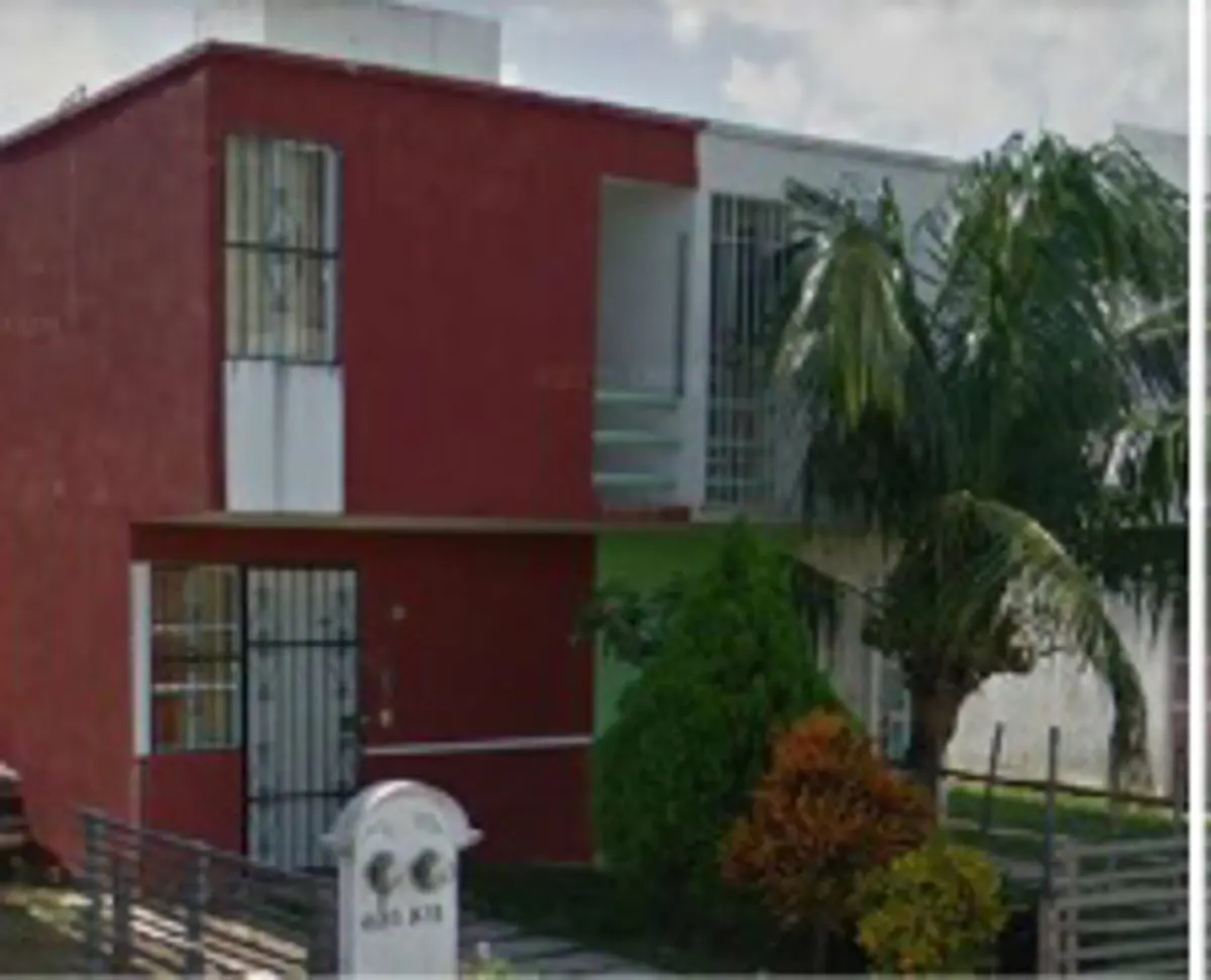 Casa en venta en La Guadalupana, Solidaridad — foto 1 de 8