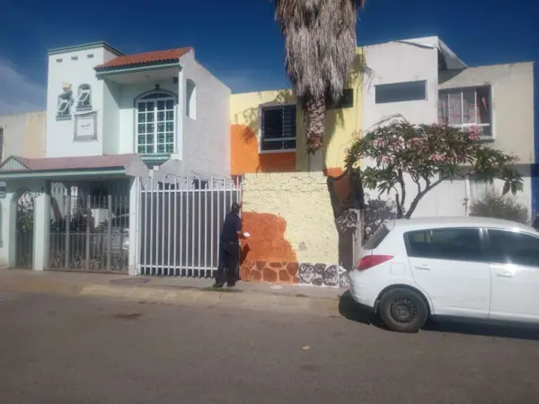 Casa en venta en Valle Dorado, Tlajomulco de Zúñiga — foto 2 de 14