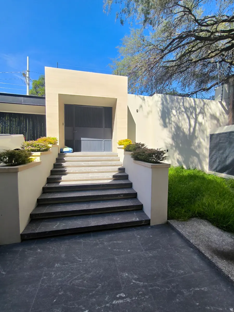 Casa en venta en Bernal, Ezequiel Montes — foto 1 de 21