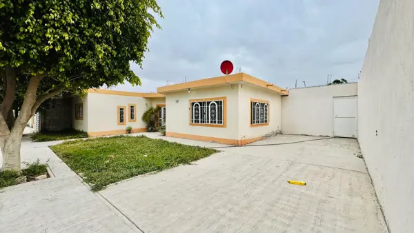 Casa en venta en Mezquital, Gómez Palacio — foto 2 de 13