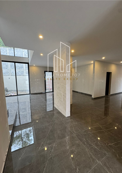Casa en venta en Bosques de las Misiones Sector Reserva, Santiago — foto 2 de 6