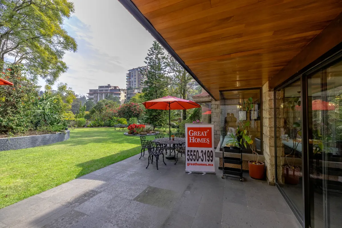Casa en venta en Bosques de las Lomas, Cuajimalpa de Morelos — foto 1 de 22