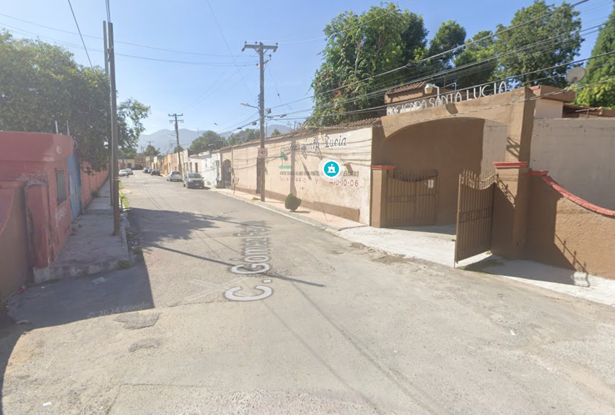 Casa en venta en Colinas de Santiago, Monclova — foto 1 de 10