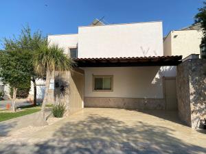 Casa en renta en Torreon Jardin, Torreón — foto 2 de 35