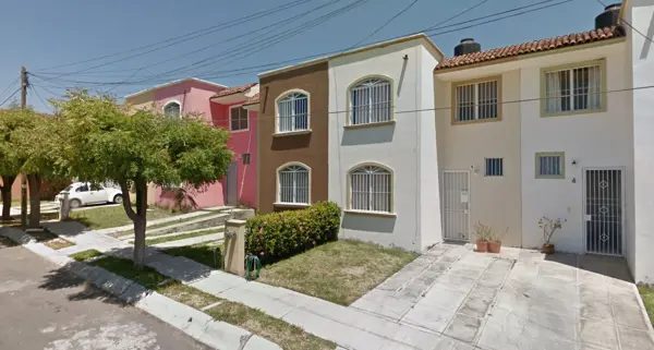 Casa en venta en Bugambilias, Villa de Álvarez — foto 2 de 12