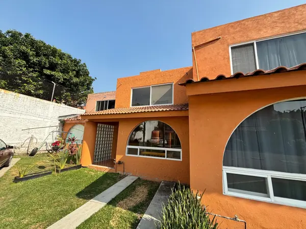 Casa en venta en Centro Jiutepec, Jiutepec — foto 2 de 35